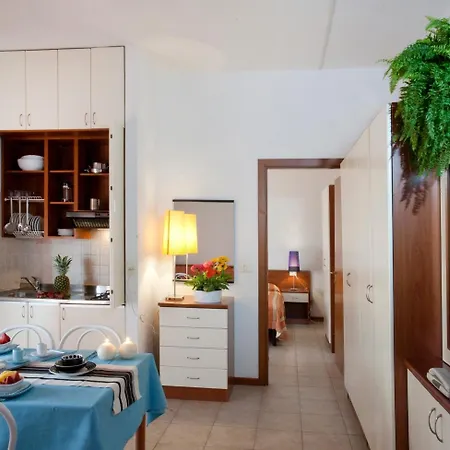 Auriga Apartahotel Rímini